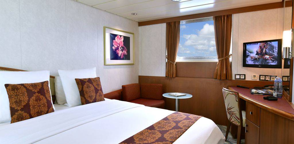 Celebrity Xpedition - Deluxe Stateroom